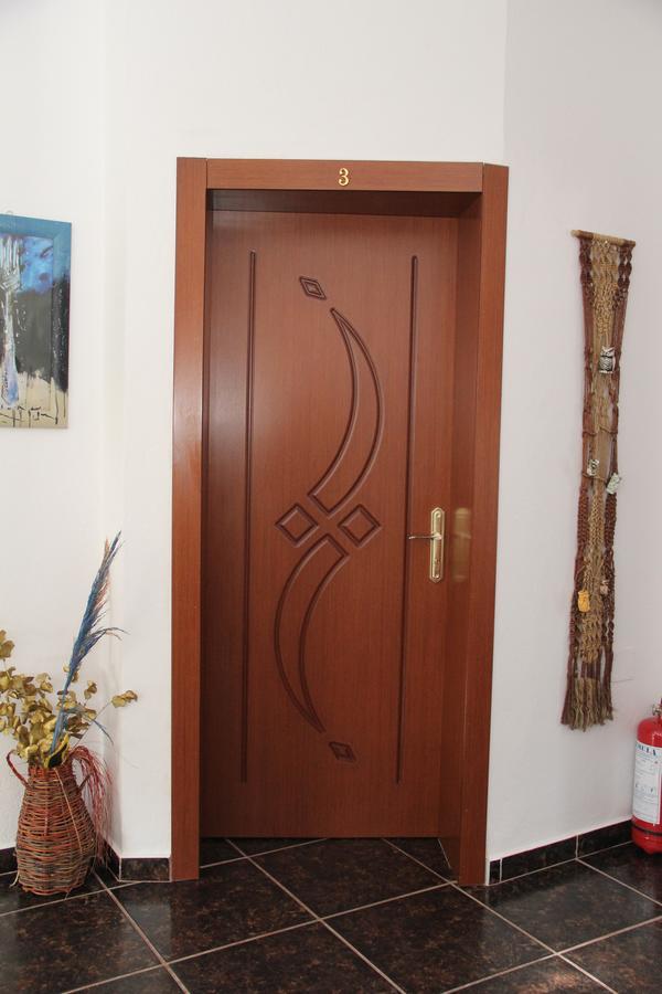Hotel Italia Тирана Екстериор снимка